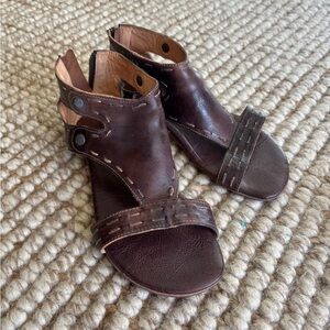 Bedstu Soto Brown Leather Women's Sandals